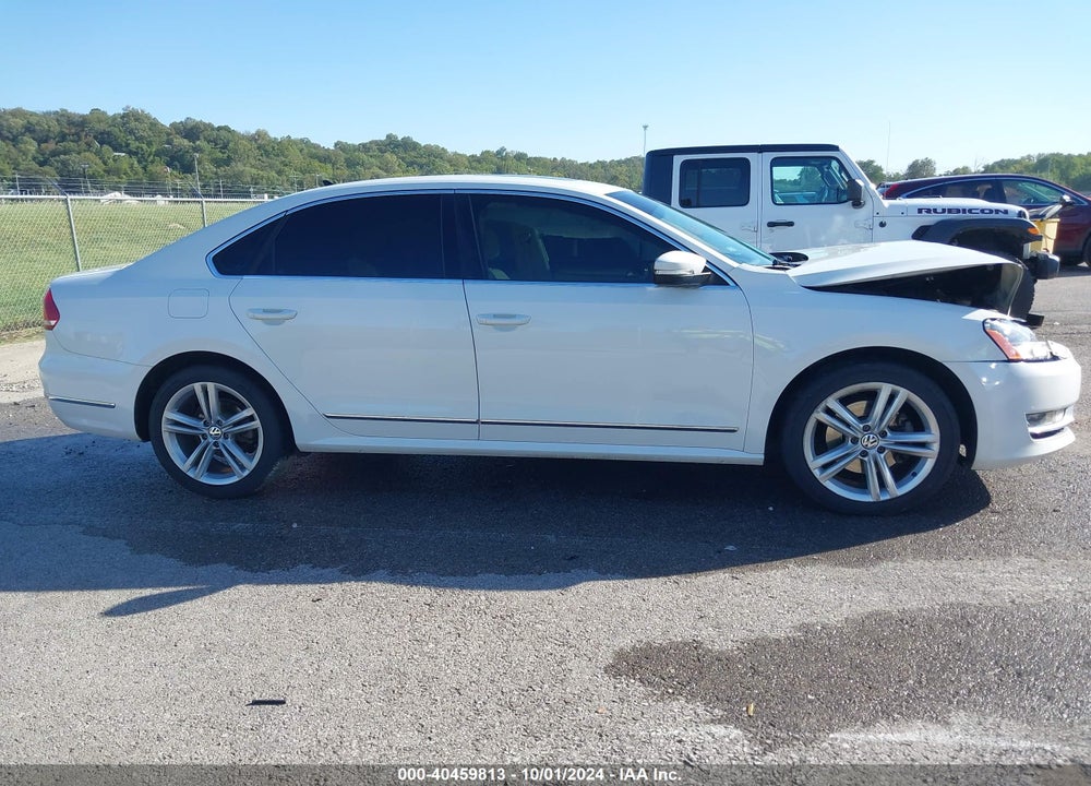 2015 VOLKSWAGEN PASSAT 2.0L TDI SE VIN: 1VWBV7A3XFC087566