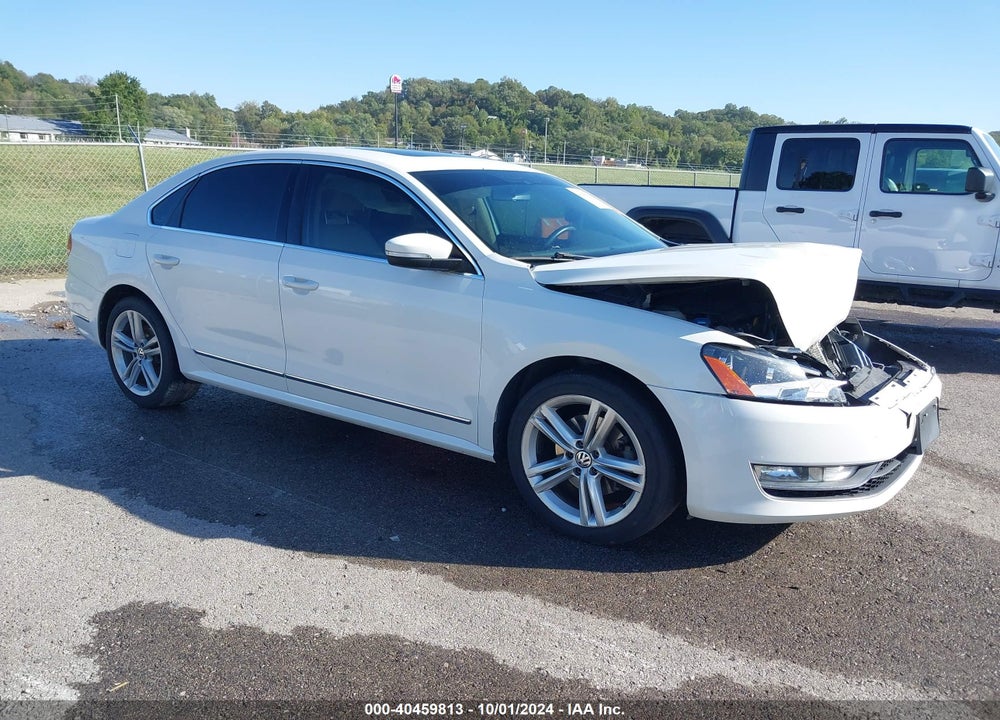 2015 VOLKSWAGEN PASSAT 2.0L TDI SE VIN: 1VWBV7A3XFC087566