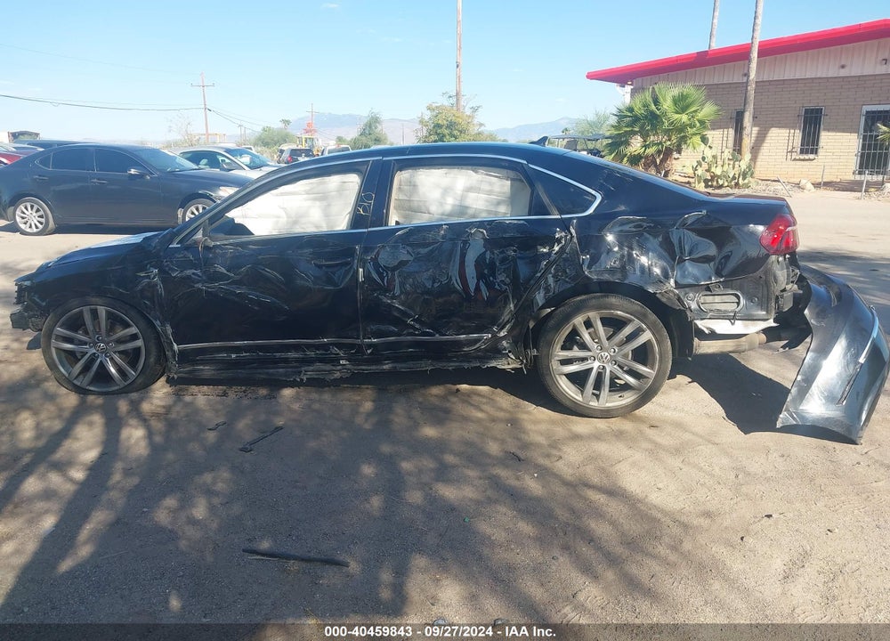 2017 VOLKSWAGEN PASSAT 1.8T R-LINE VIN: 1VWDT7A31HC003166