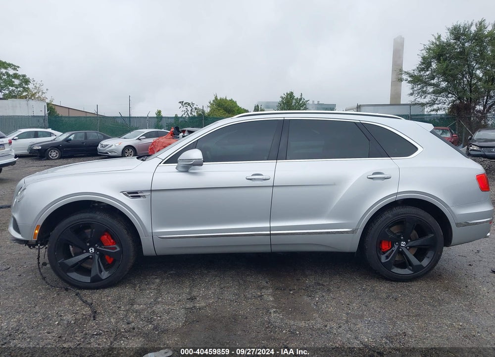 2019 BENTLEY BENTAYGA V8 VIN: SJAAM2ZV0KC024630