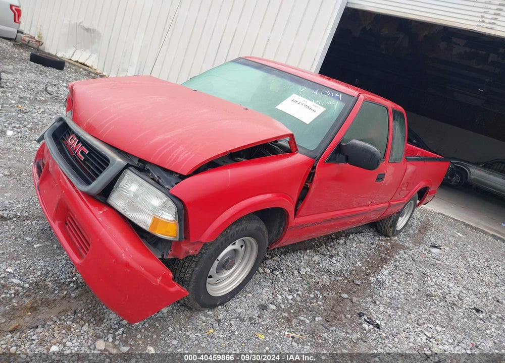 2003 GMC SONOMA SL VIN: 1GTCS19X038209645