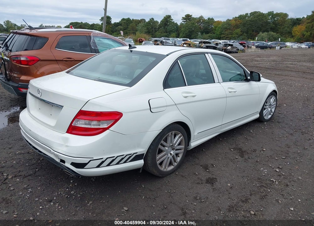 2008 MERCEDES-BENZ C 300 LUXURY/SPORT VIN: WDDGF54X38R035310