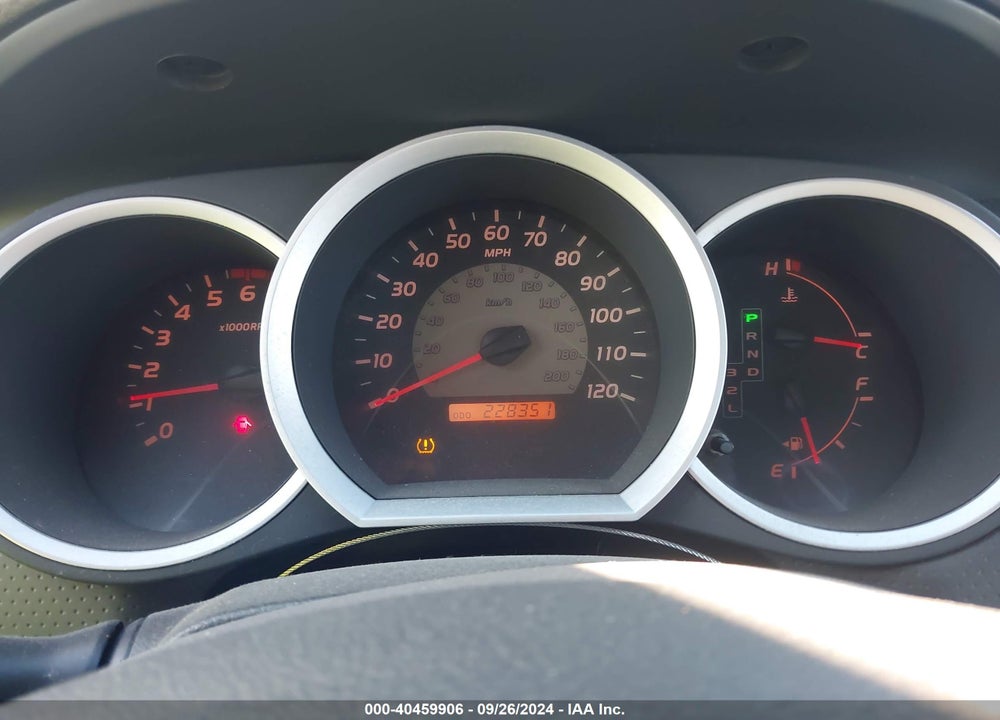 2009 TOYOTA TACOMA VIN: 5TENX22N29Z626586