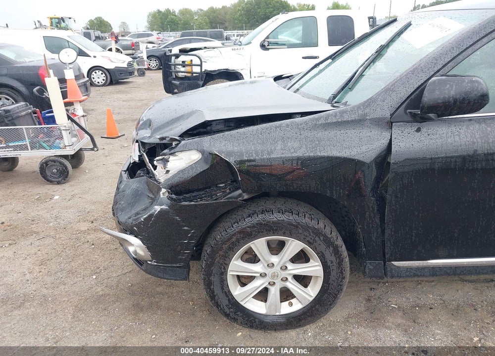 2013 TOYOTA HIGHLANDER SE V6 VIN: 5TDBK3EH6DS216523