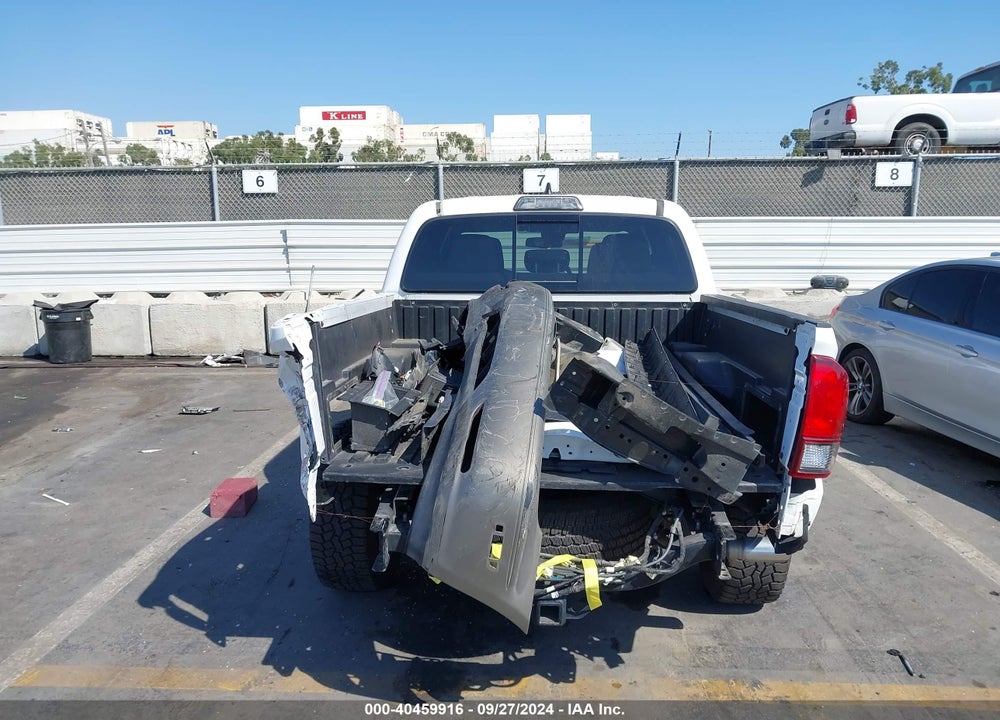 2018 TOYOTA TACOMA TRD OFF ROAD VIN: 3TMAZ5CN1JM067669