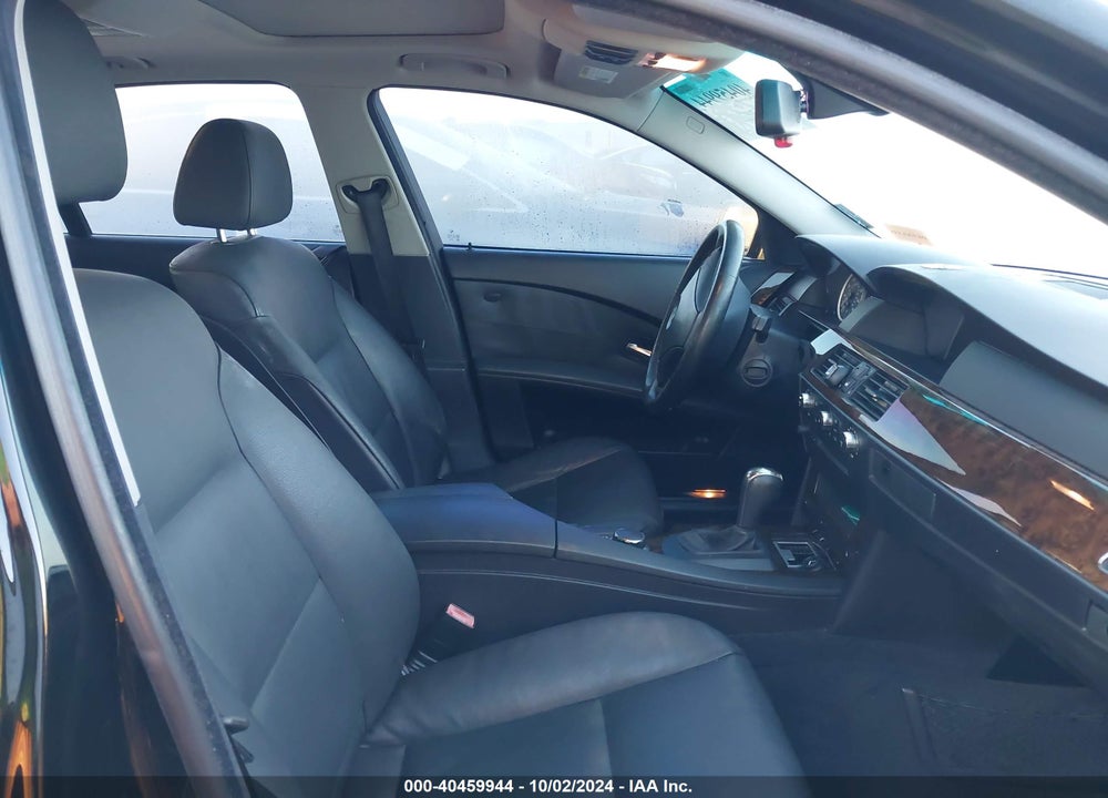 2006 BMW 525XI VIN: WBANF33556CS37116