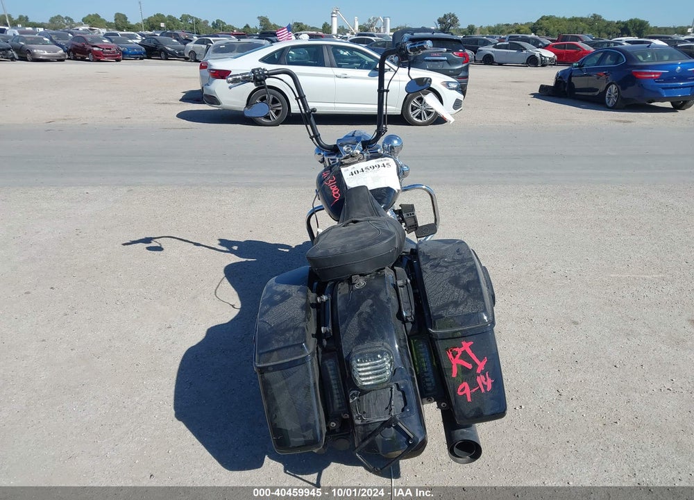 2022 HARLEY-DAVIDSON FLHR VIN: 1HD1FBC19NB615885