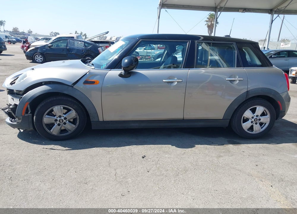 2017 MINI HARDTOP COOPER VIN: WMWXU1C35H2F77816