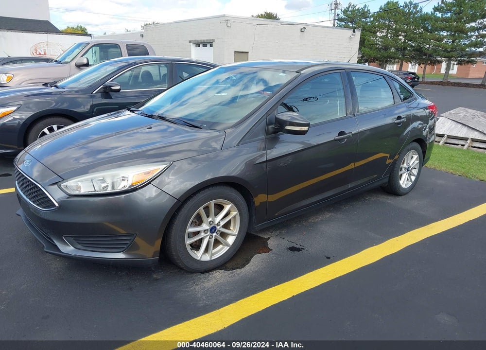 2015 FORD FOCUS SE VIN: 1FADP3F27FL242496