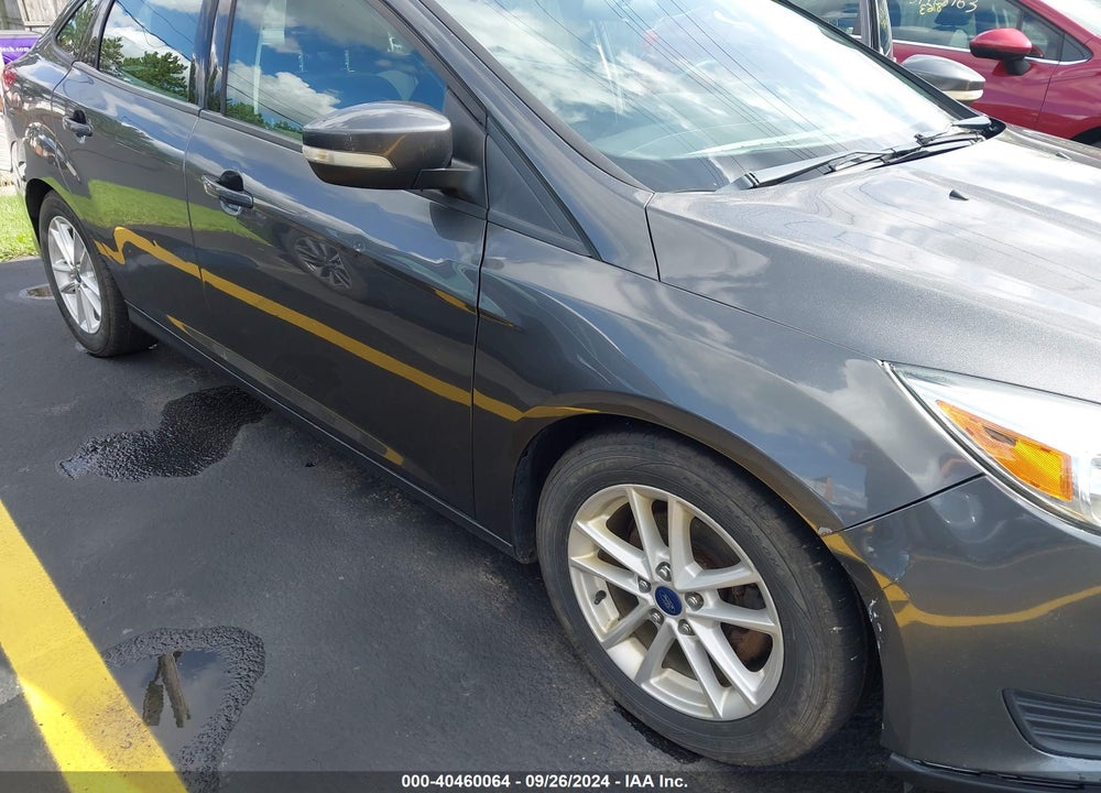 2015 FORD FOCUS SE VIN: 1FADP3F27FL242496