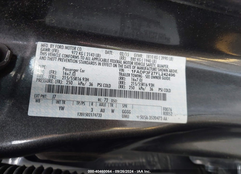 2015 FORD FOCUS SE VIN: 1FADP3F27FL242496