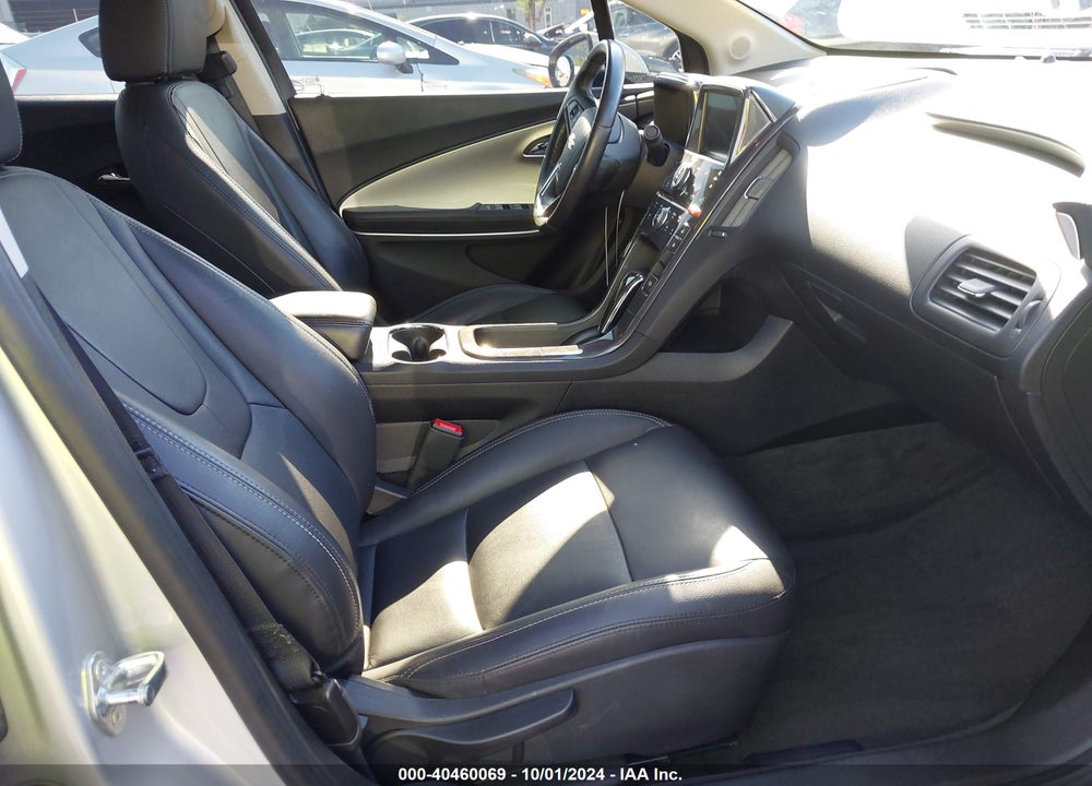 2015 CHEVROLET VOLT VIN: 1G1RD6E44FU105578