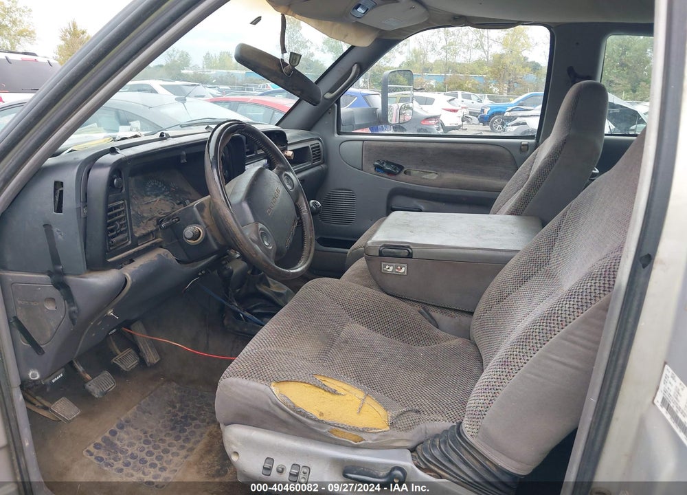 1995 DODGE RAM 3500 VIN: 3B7MF33C3SM159442