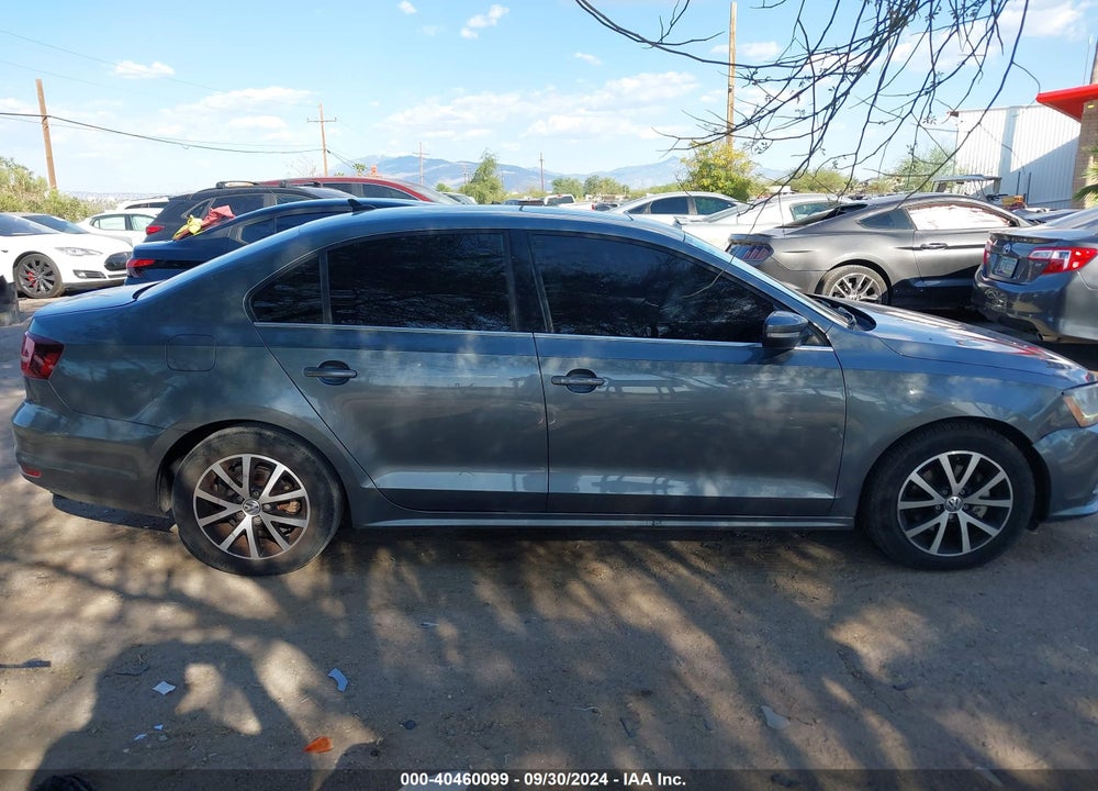 2017 VOLKSWAGEN JETTA 1.4T SE VIN: 3VWDB7AJXHM297487