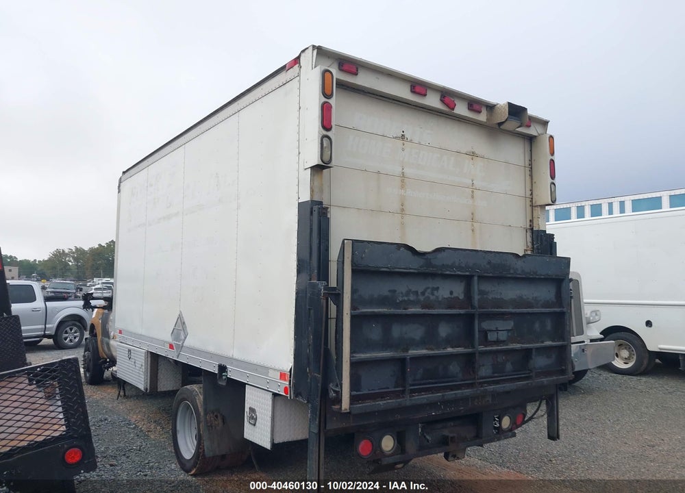 2008 FORD F-550 CHASSIS XL/XLT VIN: 1FDAF56R88ED43851