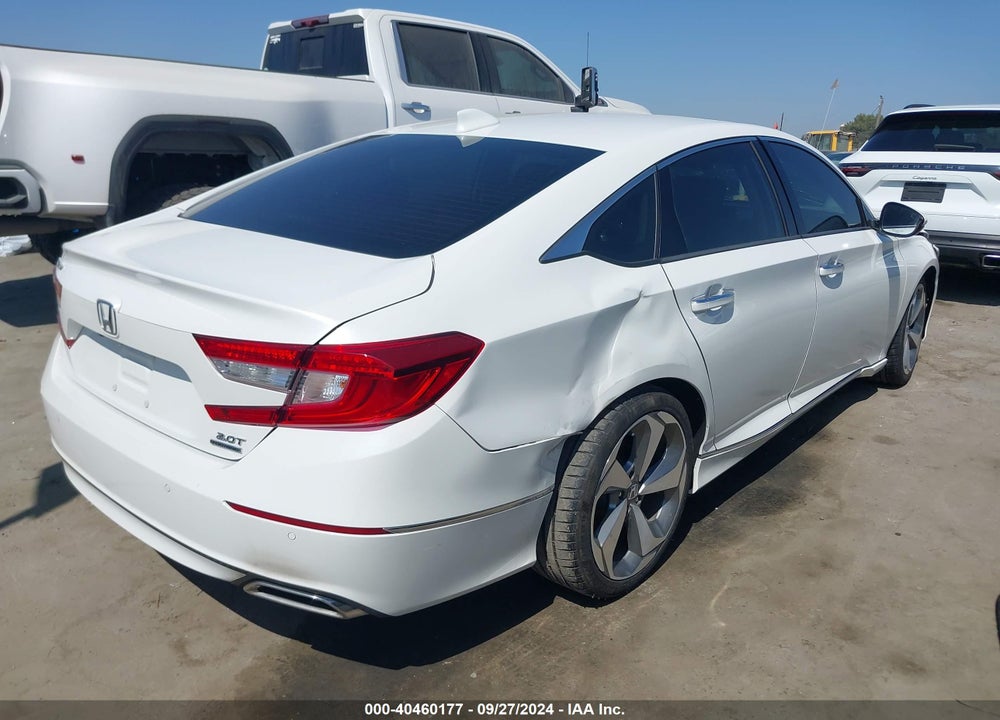 2018 HONDA ACCORD TOURING 2.0T VIN: 1HGCV2F9XJA051034