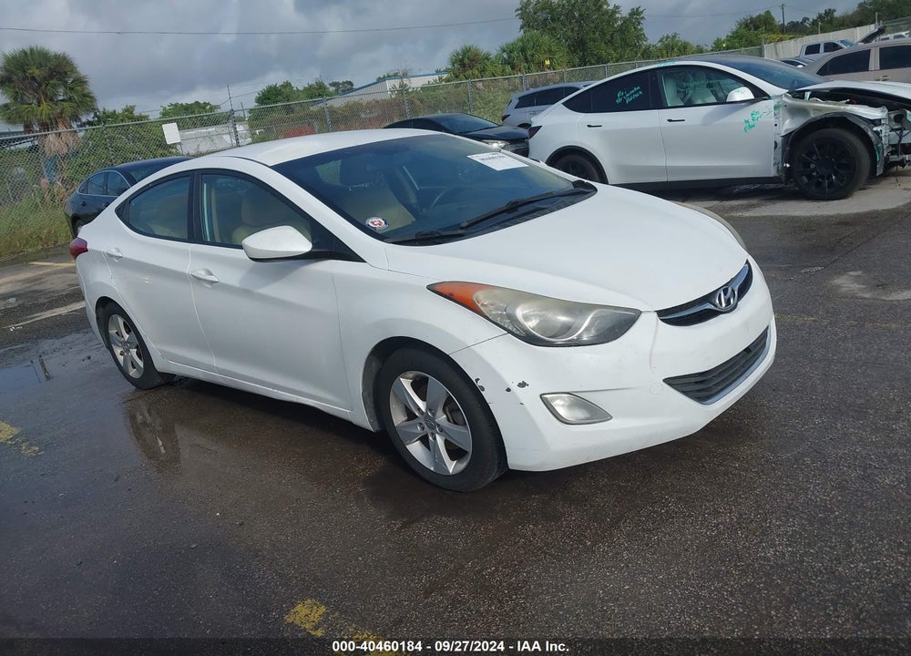 2013 HYUNDAI ELANTRA GLS VIN: 5NPDH4AE8DH337228