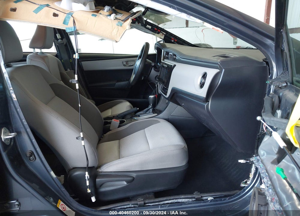 2018 TOYOTA COROLLA LE VIN: 5YFBURHE1JP804462