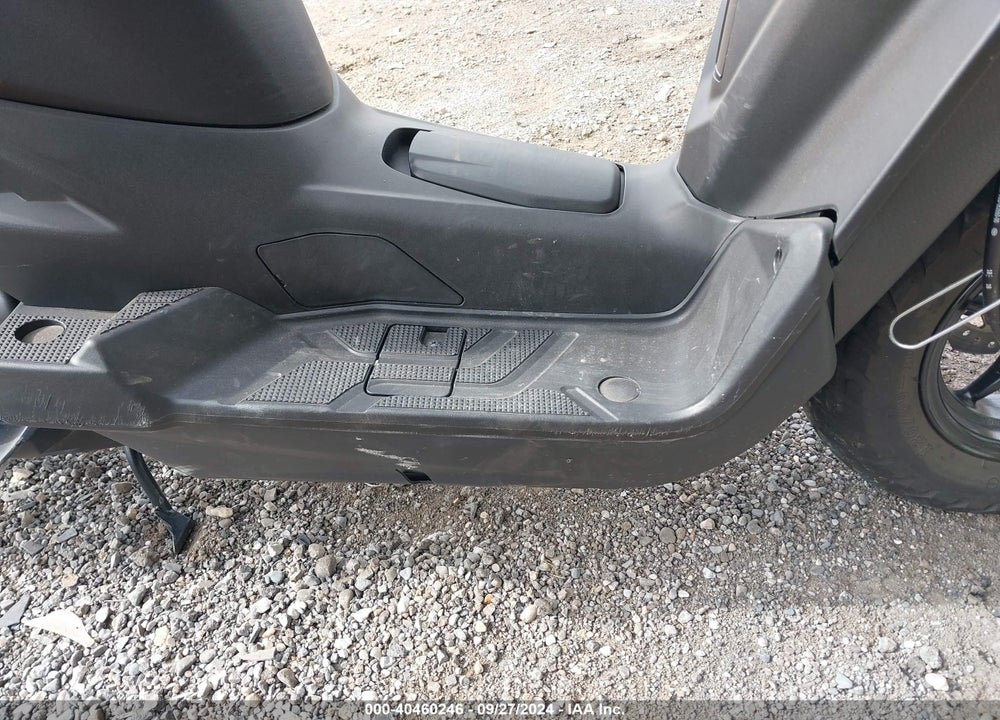 2018 YAMAHA YW50 F VIN: RKRSA43A8JA125768