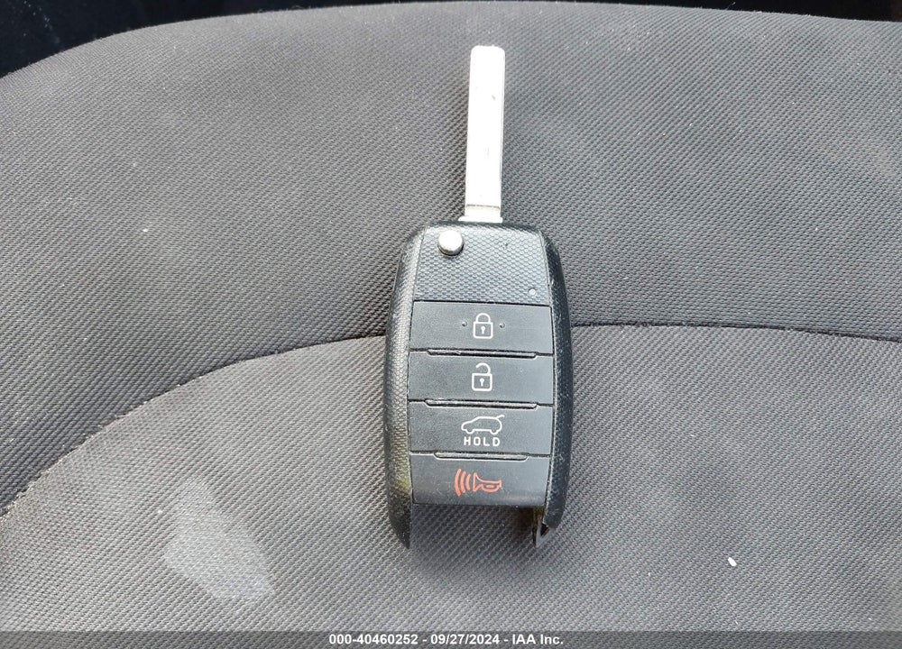 2015 KIA SOUL VIN: KNDJN2A29F7785930