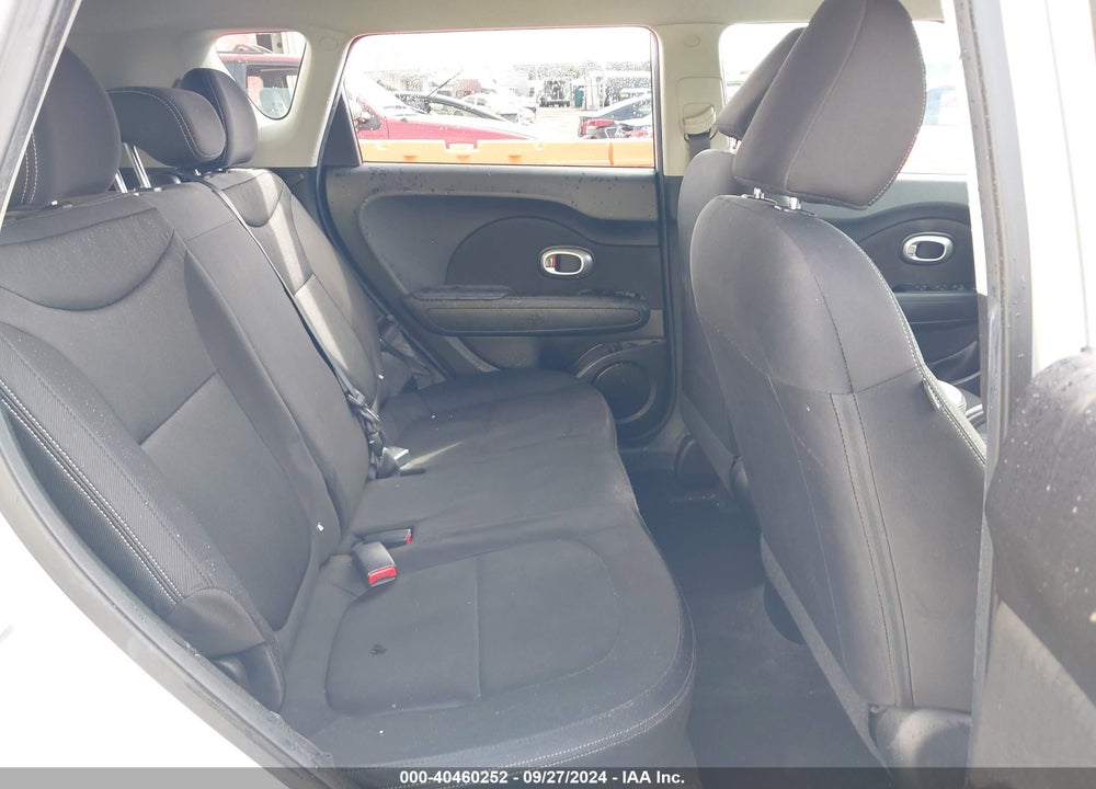 2015 KIA SOUL VIN: KNDJN2A29F7785930