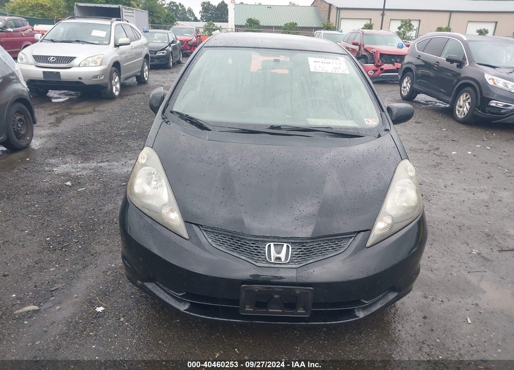 2012 HONDA FIT VIN: JHMGE8H30CC037919