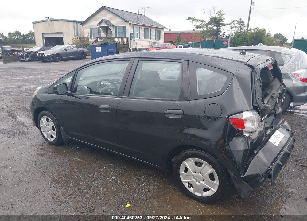2012 HONDA FIT VIN: JHMGE8H30CC037919