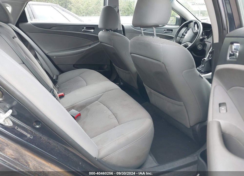 2013 HYUNDAI SONATA GLS VIN: 5NPEB4AC2DH621281