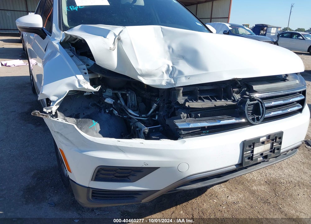 2018 VOLKSWAGEN TIGUAN 2.0T S VIN: 3VV1B7AX8JM057615