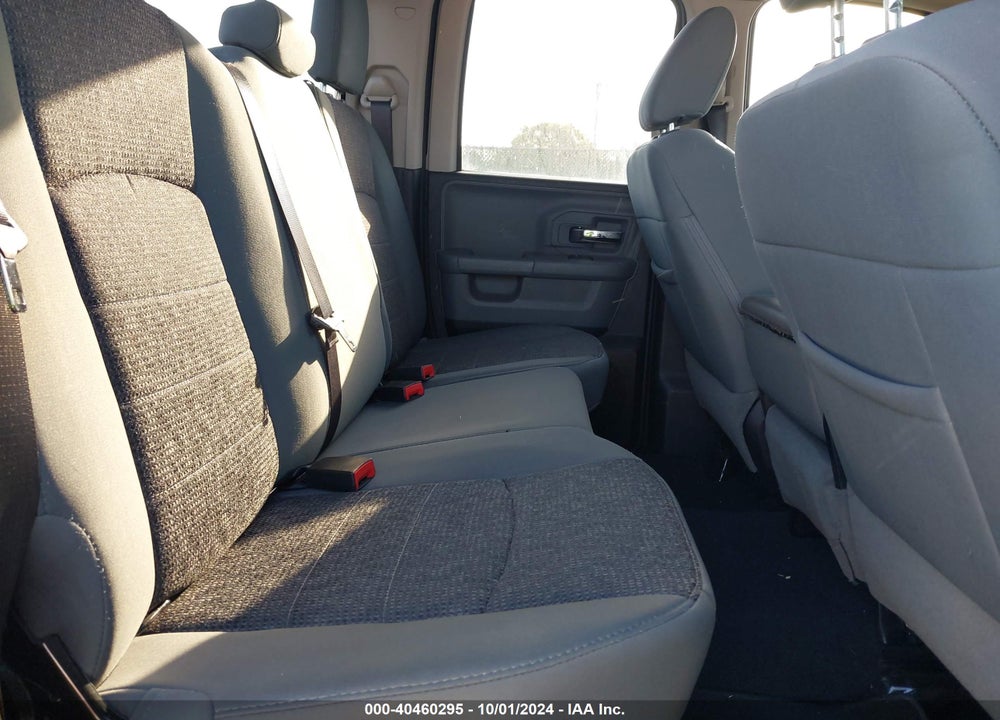 2017 RAM 1500 BIG HORN QUAD CAB 4X2 6'4 BOX VIN: 1C6RR6GT6HS657537