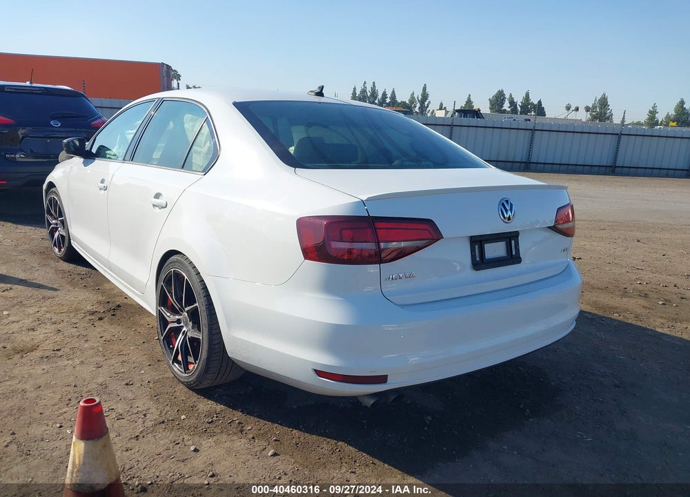 2016 VOLKSWAGEN JETTA 1.8T SPORT VIN: 3VWD17AJ3GM328502