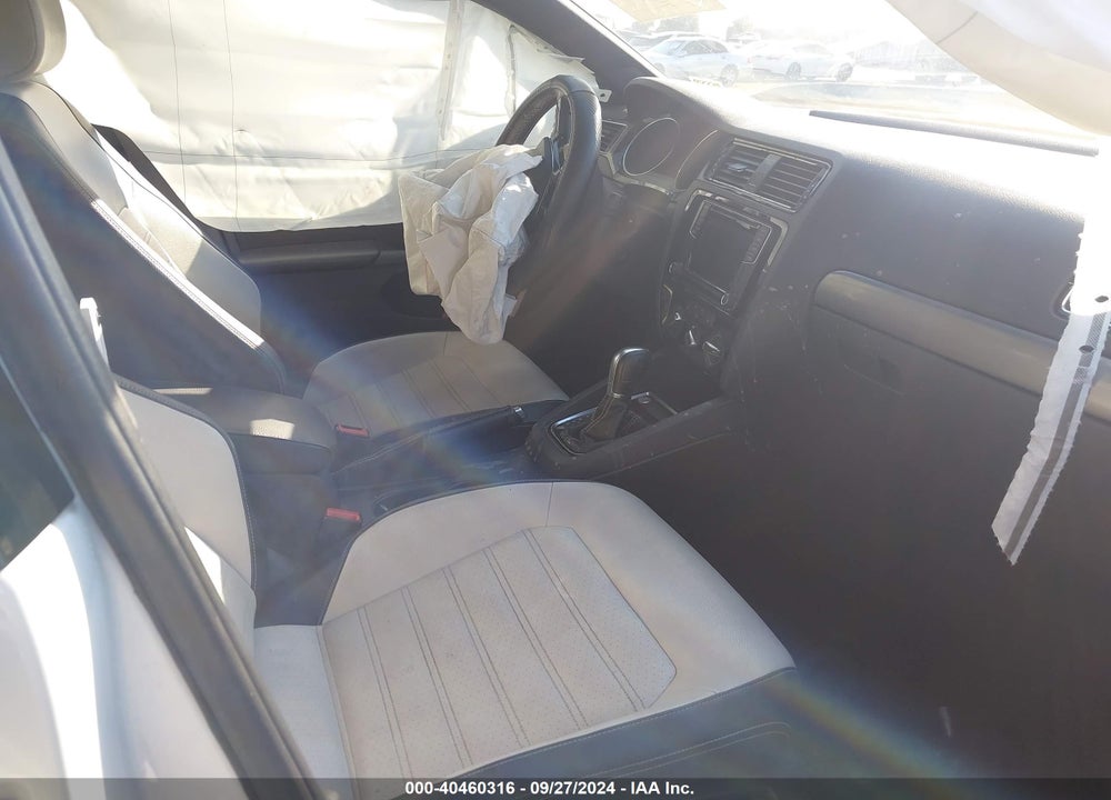 2016 VOLKSWAGEN JETTA 1.8T SPORT VIN: 3VWD17AJ3GM328502