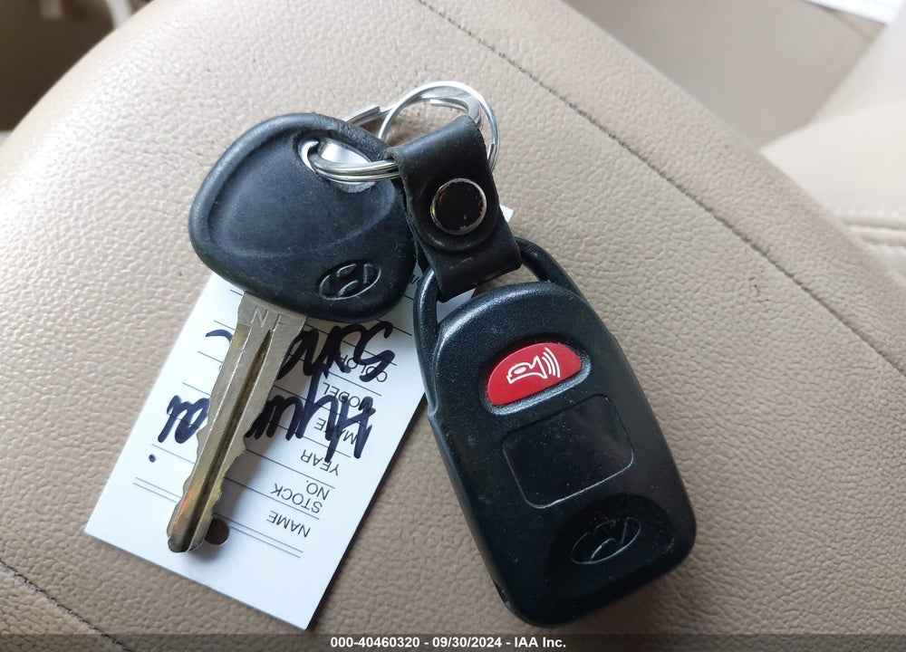 2009 HYUNDAI SONATA LIMITED VIN: 5NPEU46C99H522015