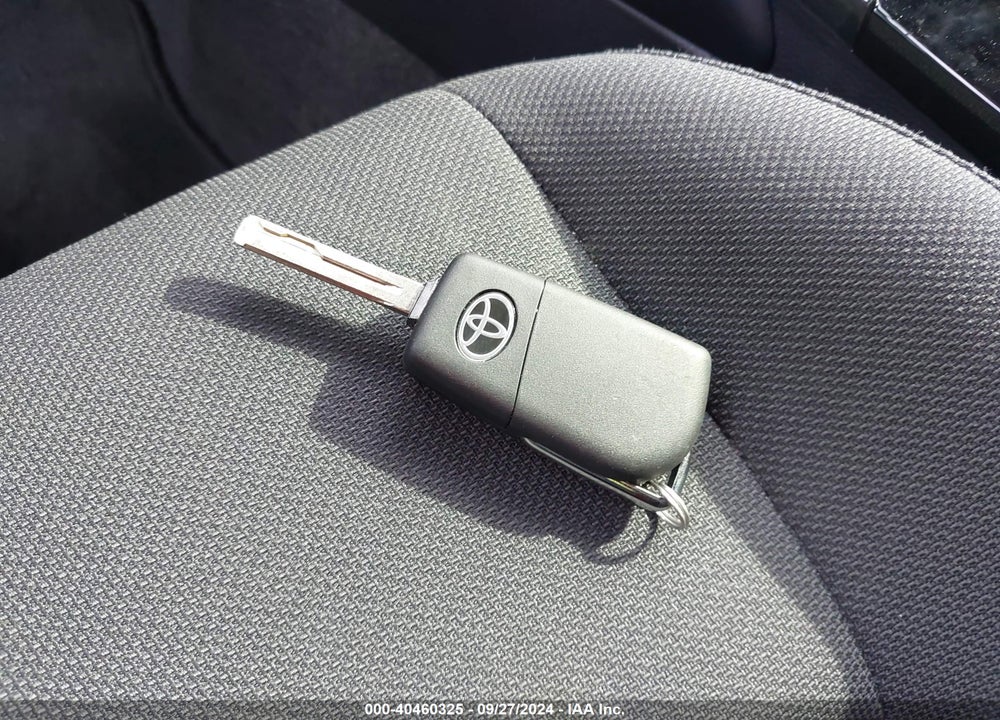 2021 TOYOTA COROLLA SE VIN: JTDS4MCE9MJ066090