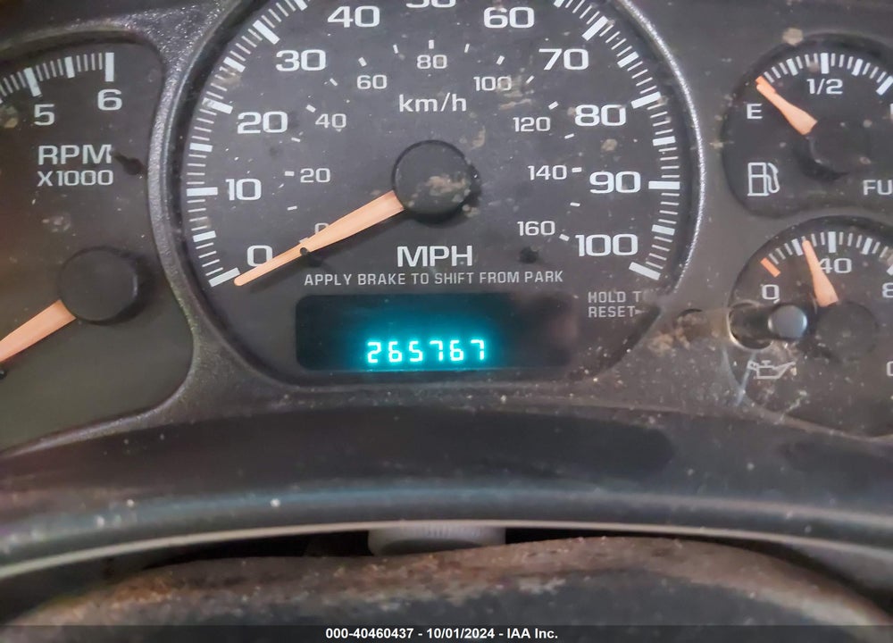 2002 CHEVROLET TAHOE LT VIN: 1GNEC13ZX2J343979
