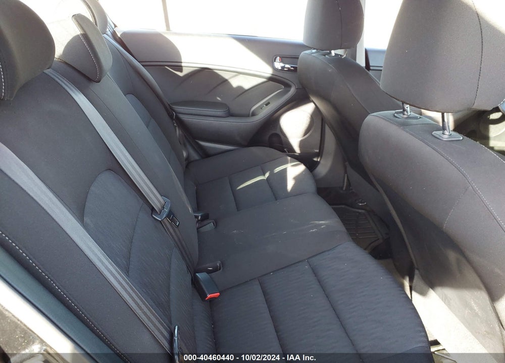 2016 KIA FORTE VIN: KNAFK4A69G5615882