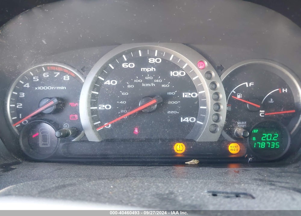 2005 HONDA PILOT EX-L VIN: 2HKYF18615H523652