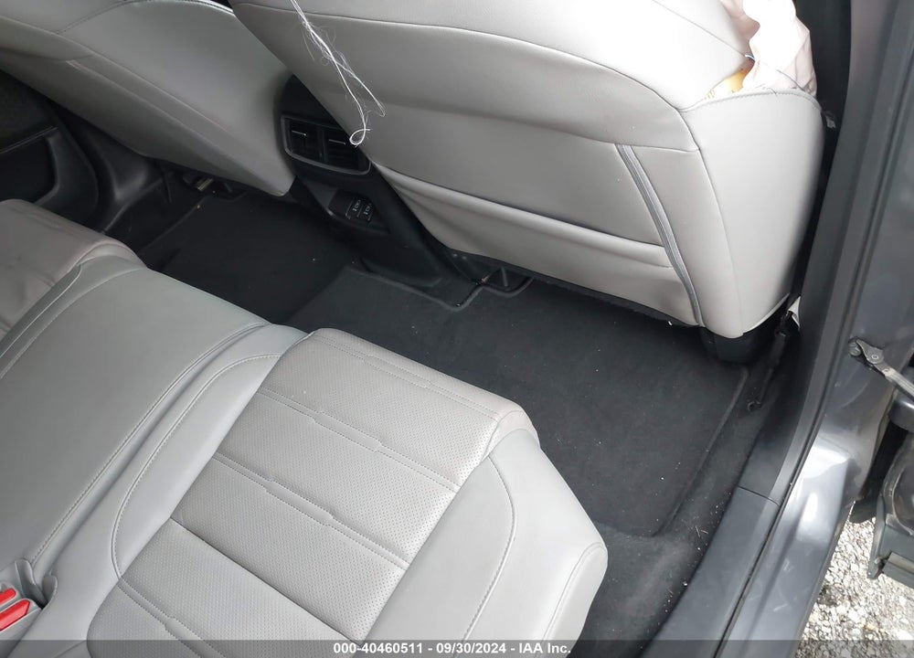 2017 HONDA CR-V TOURING VIN: 2HKRW2H99HH600101