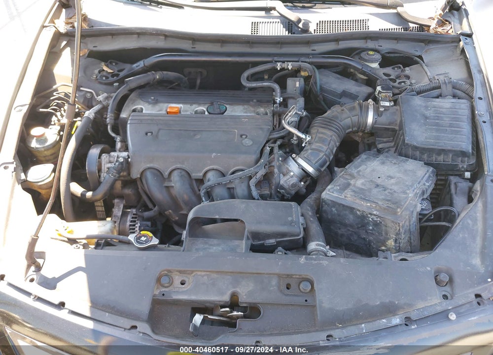 2009 HONDA ACCORD 2.4 LX-S VIN: 1HGCS12389A020896