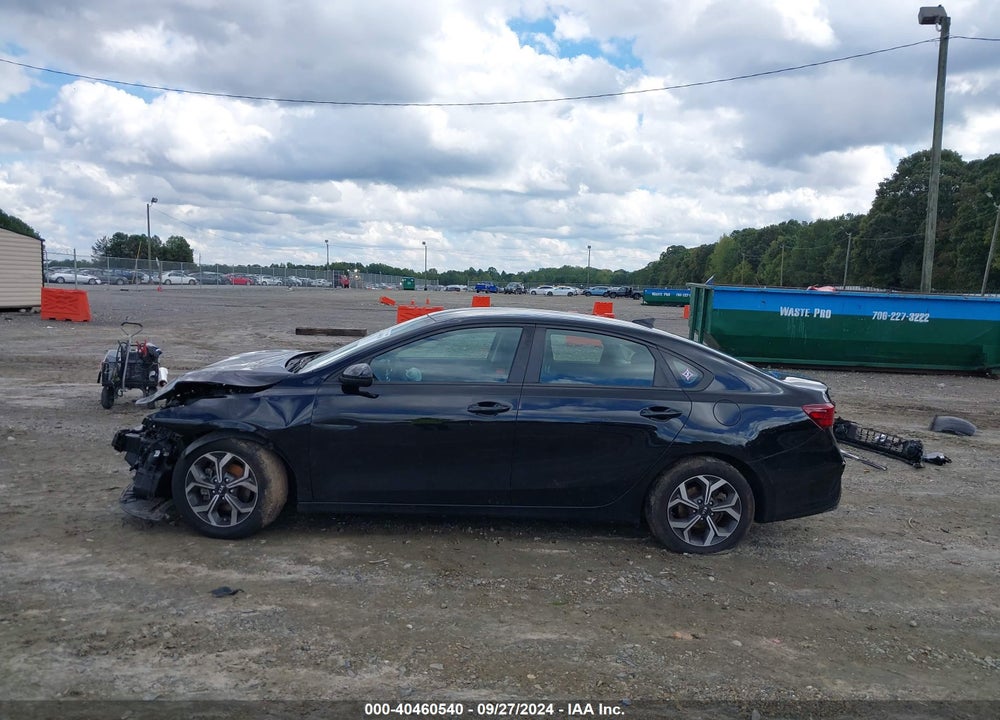 2019 KIA FORTE LXS VIN: 3KPF24AD3KE132340