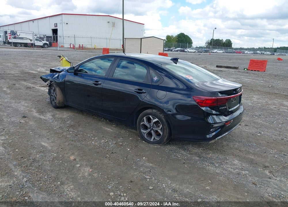2019 KIA FORTE LXS VIN: 3KPF24AD3KE132340