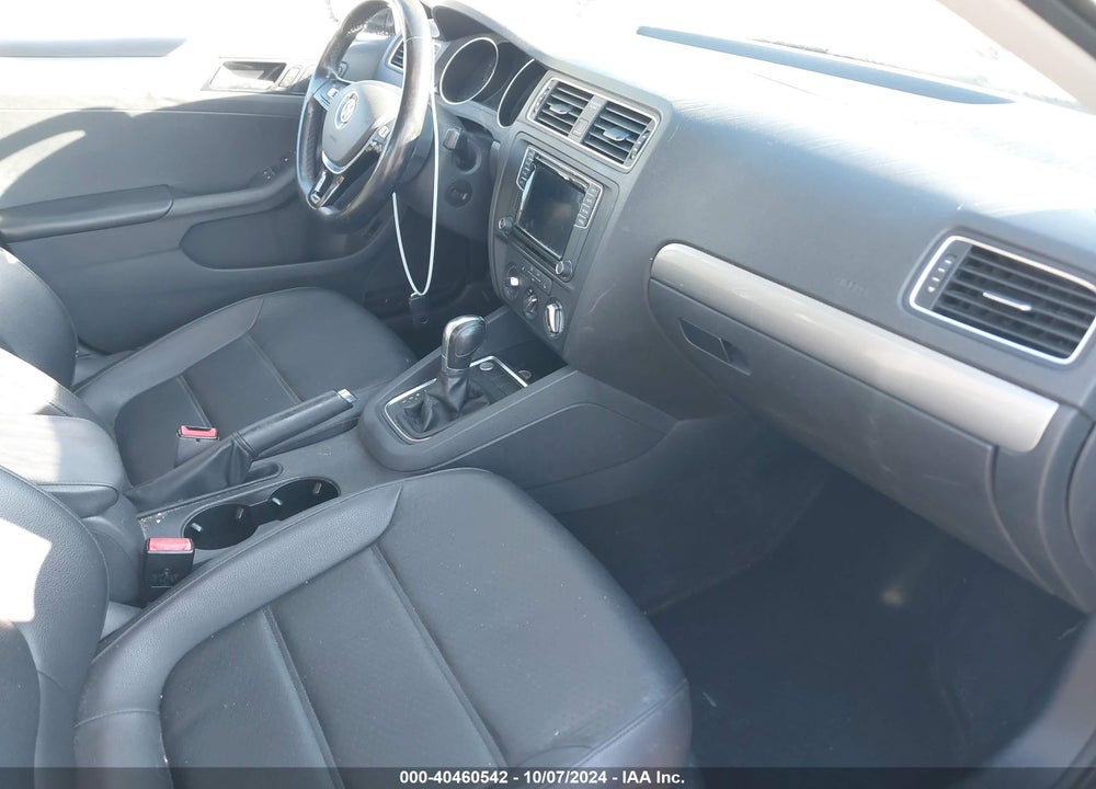 2016 VOLKSWAGEN JETTA 1.4T SE VIN: 3VWD67AJ6GM326275