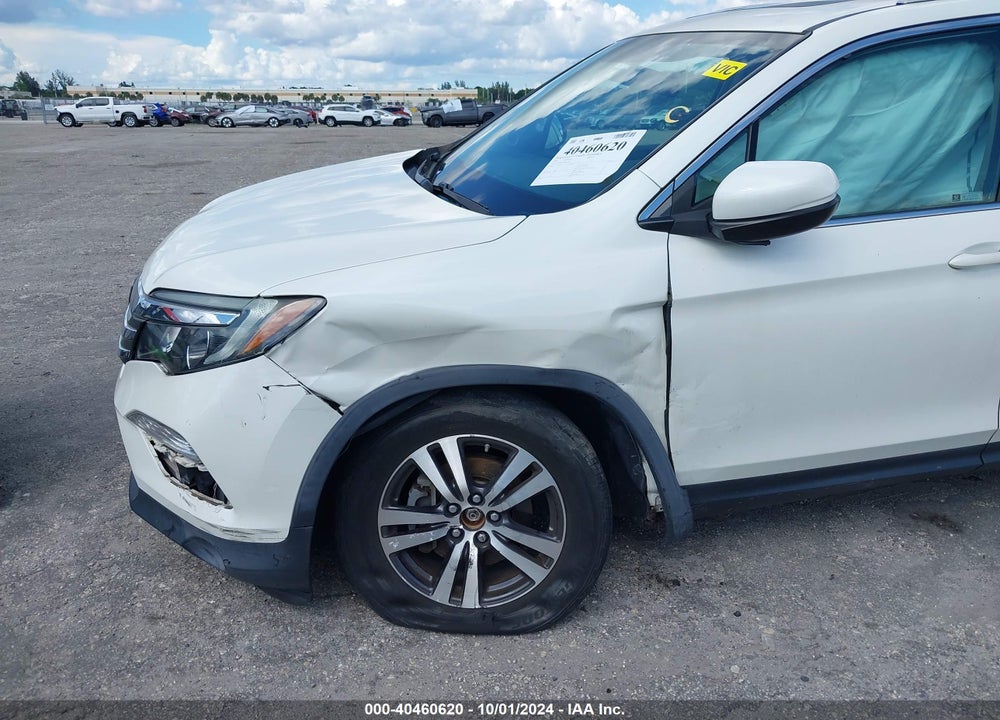 2018 HONDA PILOT EX-L VIN: 5FNYF5H58JB012978