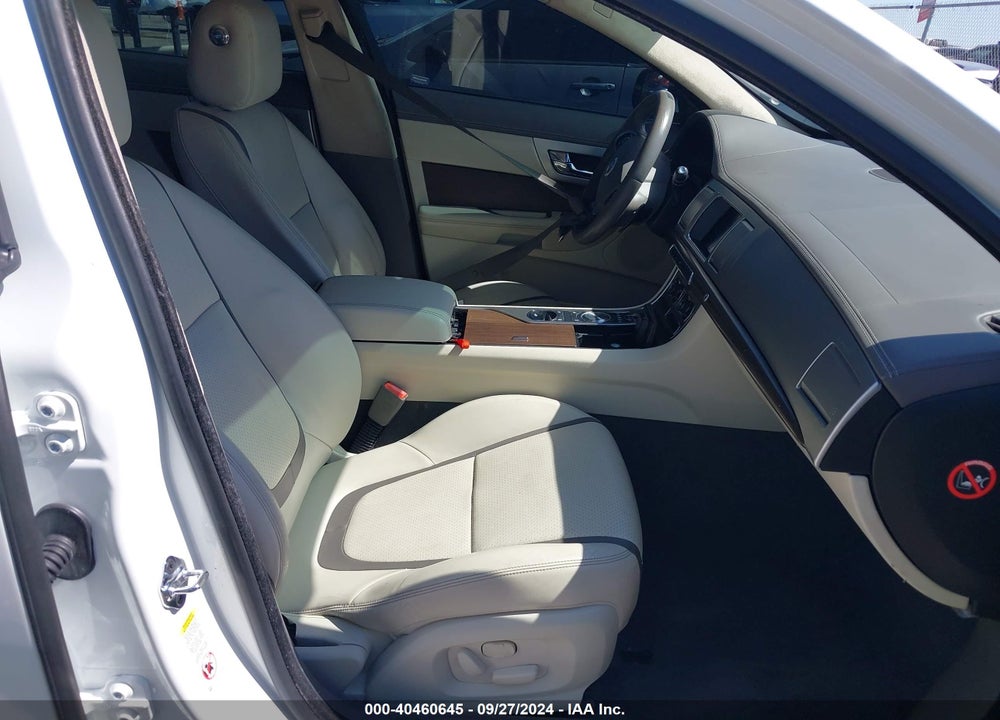 2013 JAGUAR XF V6 SC VIN: SAJWA0E78D8S93264