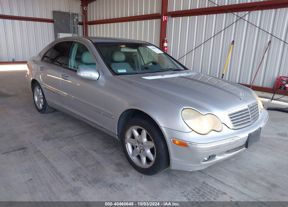 2002 MERCEDES-BENZ C 240 VIN: WDBRF61J32F149047
