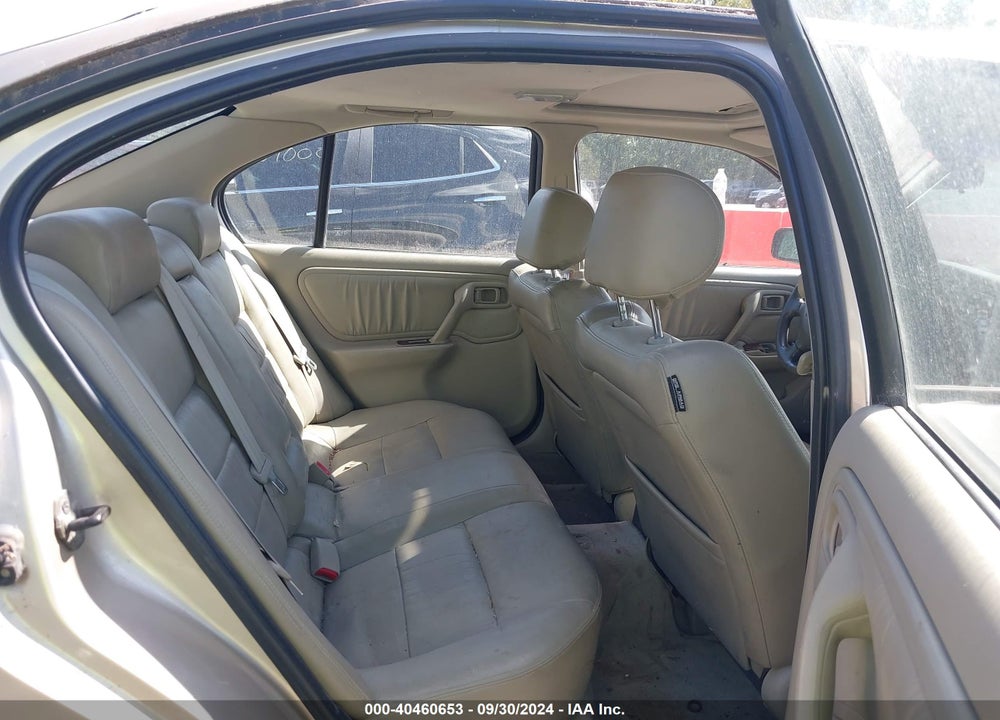 2000 INFINITI G20 LUXURY/TOURING VIN: JNKCP11A8YT302909