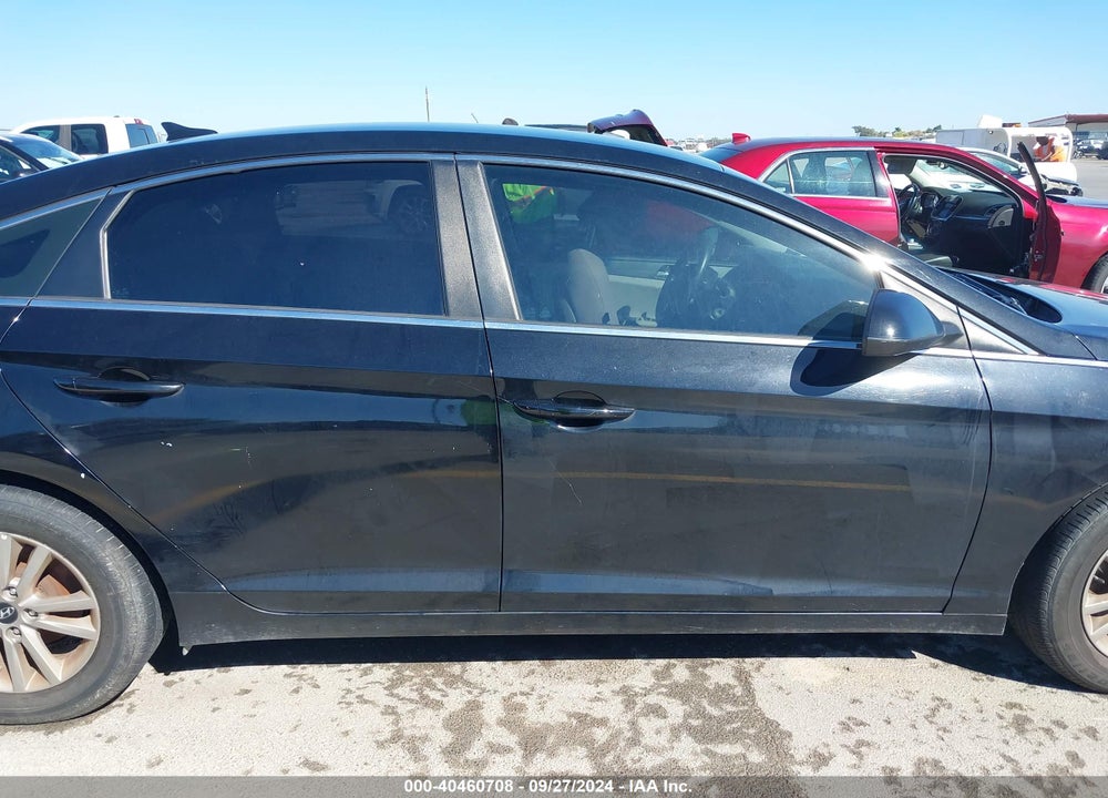 2017 HYUNDAI SONATA VIN: 5NPE24AF0HH570508