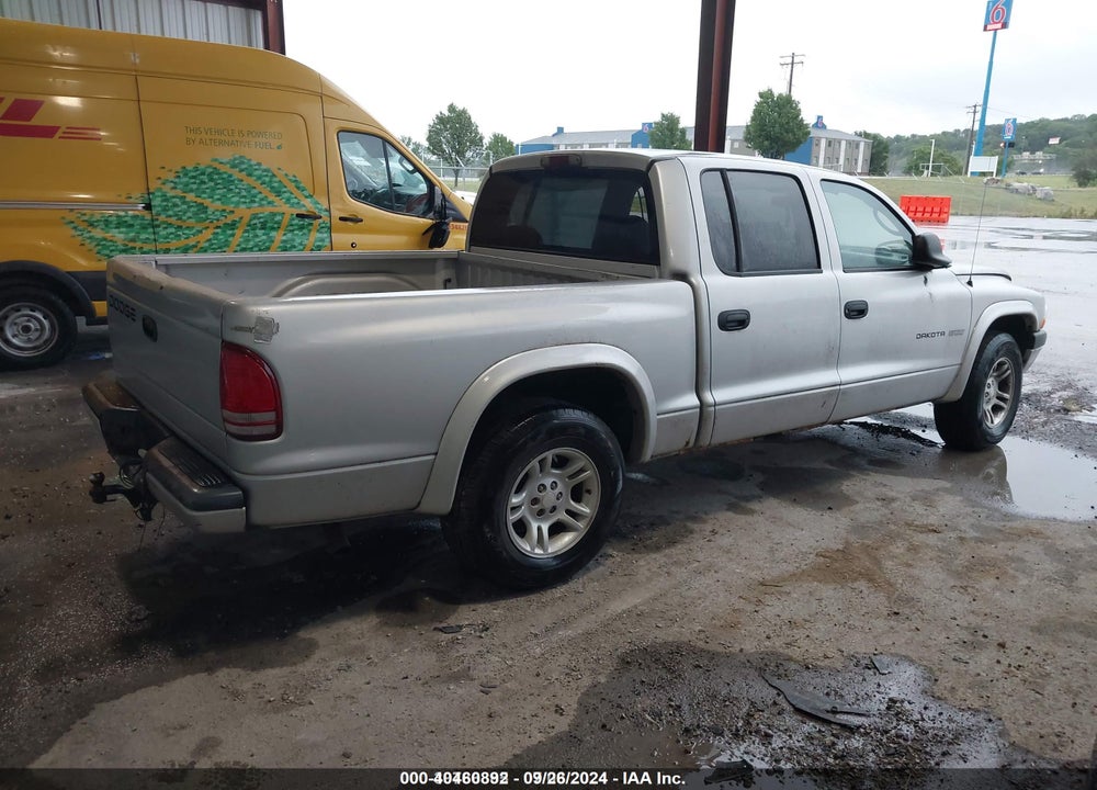 2002 DODGE DAKOTA VIN: 1B7HL38N52S651868