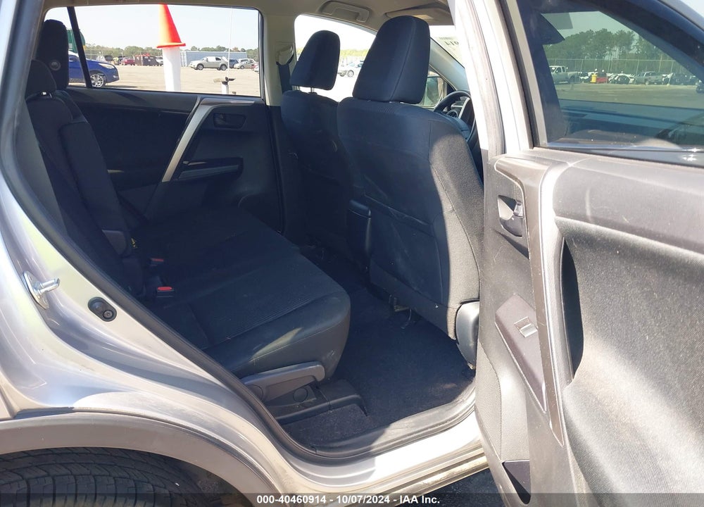 2018 TOYOTA RAV4 LE VIN: JTMBFREV6JJ228628