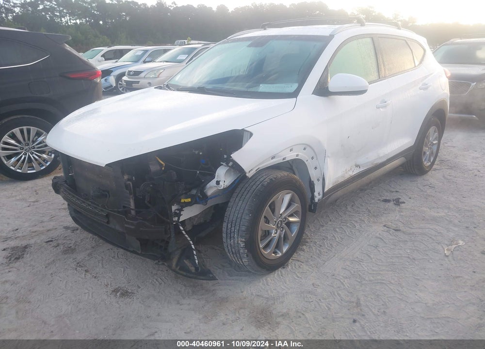 2017 HYUNDAI TUCSON SE VIN: KM8J3CA48HU263660